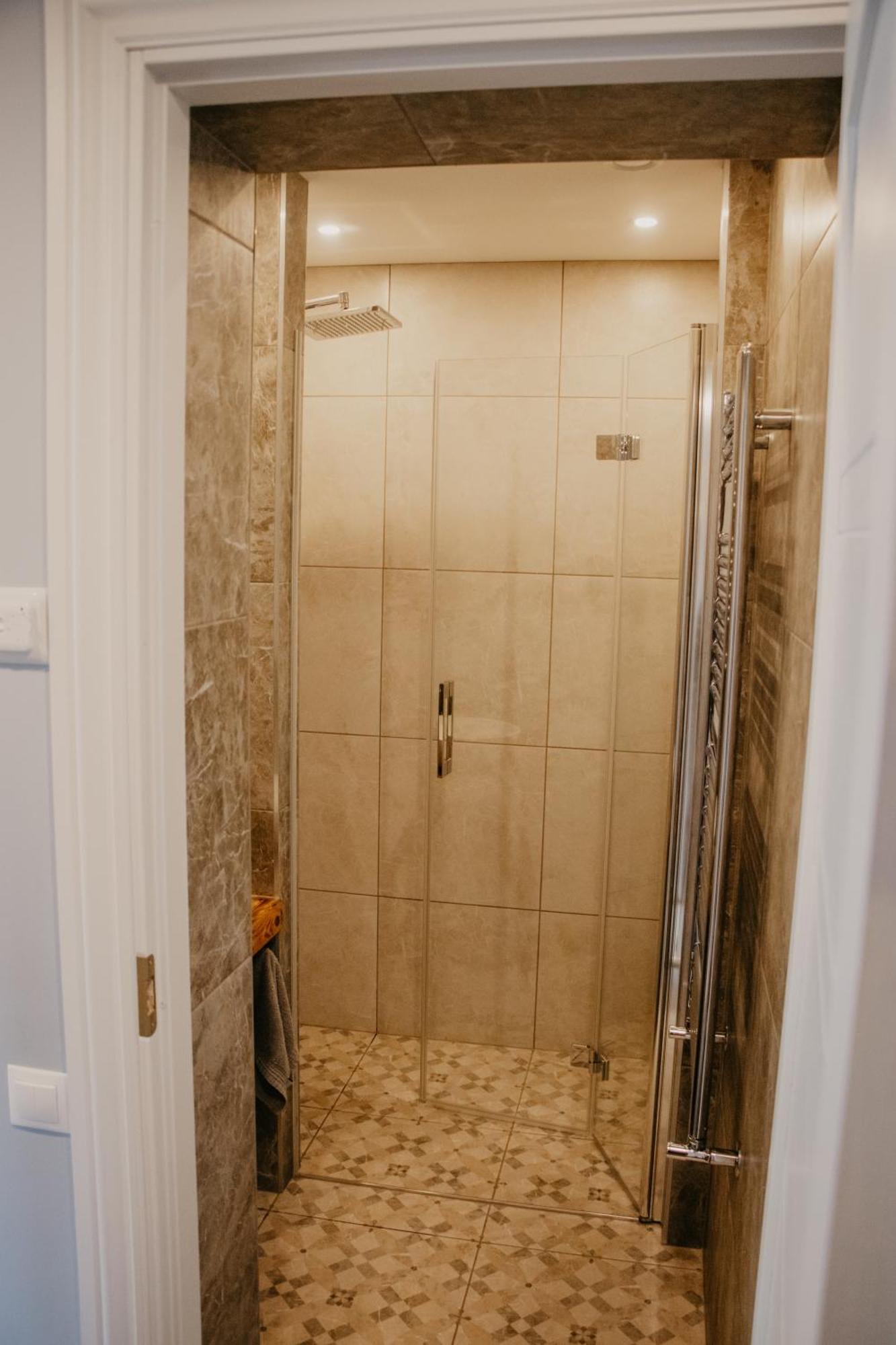 Vitola Apartamenti Кулдига Экстерьер фото